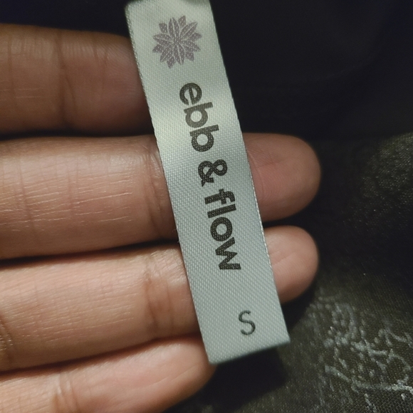 Ebb & Flow | Women's Black Floral Print Yoga Leggings (Size Small) - Picture 2 of 9